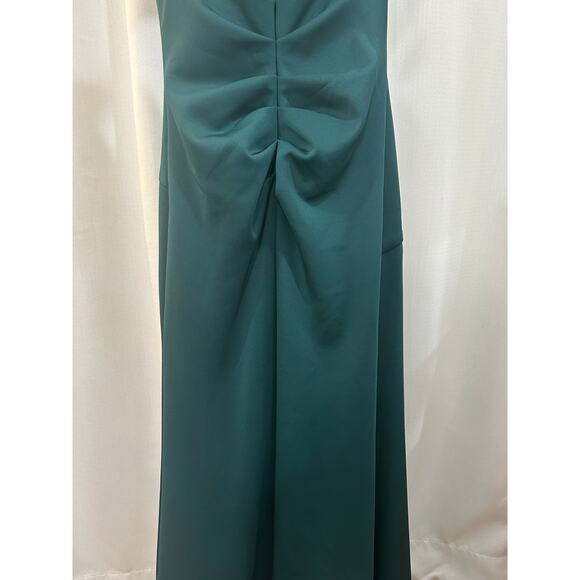 Xscape Scuba Off-The-Shoulder Gown Dress Hunter Green Size 8 NWT Elegant Sheath - Picture 15 of 16